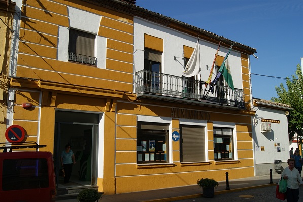 Fachada del Ayuntamiento de Marmolejo.