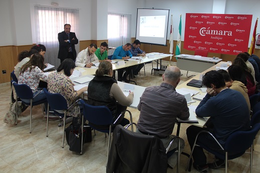 Alumnos asistentes al curso organizado por la Cámara de Comercio de Andújar.