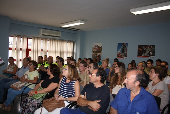 Asistentes al curso de primeros auxilios, en Andújar.