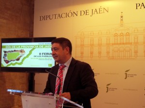 Francisco Reyes, durante la presentación de esta feria.