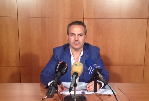 El Concejal de Presidencia del Ayuntamiento de Andújar, Jesús del Moral, en rueda de prensa.