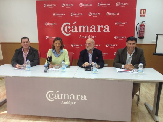 Acto de presentación de la quinta edición de Andújar Shopping Night.  