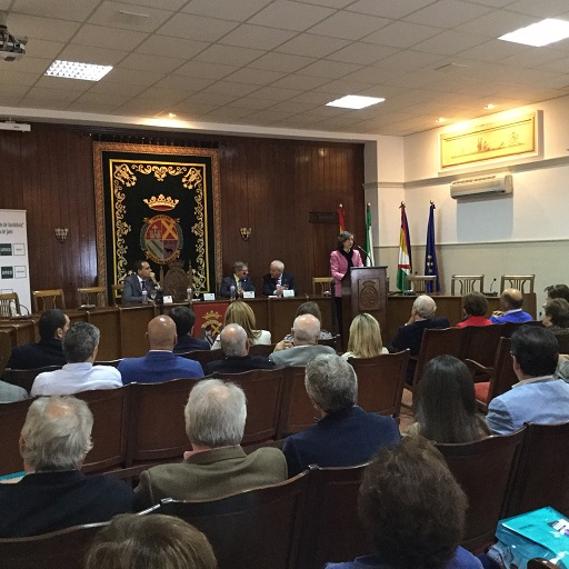 La consejera de Cultura, Rosa Aguilar, se dirige a los asistentes a estas jornadas.