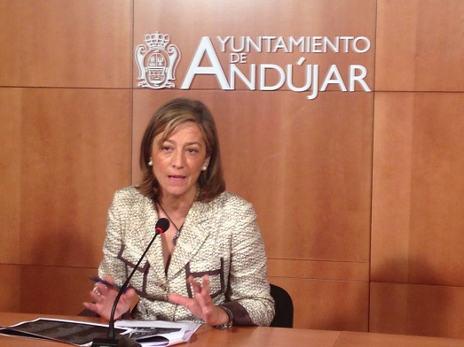La concejal de Promoción Local del Ayuntamiento de Andújar, Encarna Camacho.