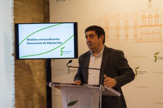 Francisco Reyes, durante la presentación de estas medidas.