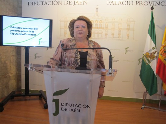 Pilar Parra, durante su comparecencia ante los medios. 