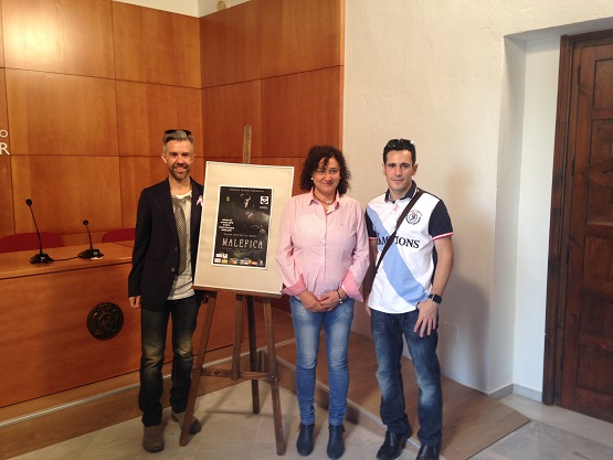 María José Bueno, Manuel Guerrero y José Antonio Muñoz presentan la obra.