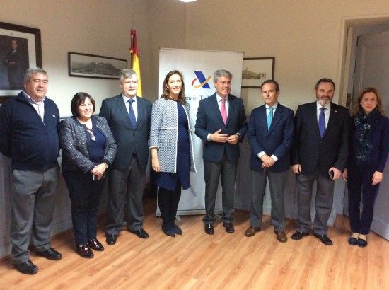 El secretario de Estado de Hacienda, José Enrique Fernández de Moya, realizó su primera visita a Jaén tras su nombramiento por el Consejo de Ministros. 