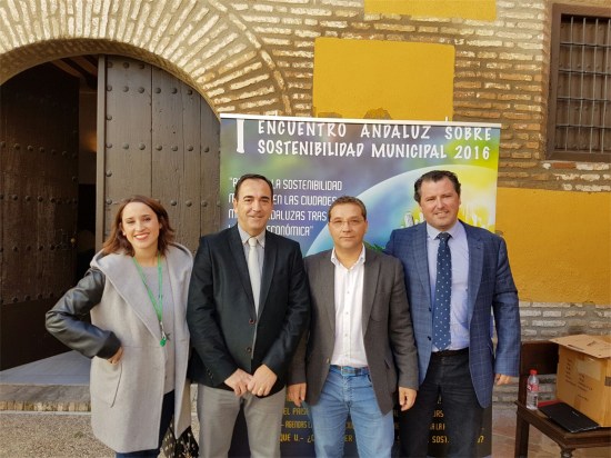 Candela Fuentes, Antonio de la Torre, Paco Huertas y Pedro Bruno, en la inauguración de este encuentro.