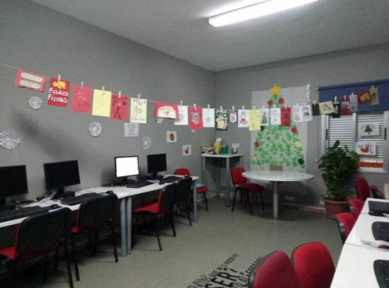 Exposición de tarjetas navideñas en el municipio de Cazalilla.
