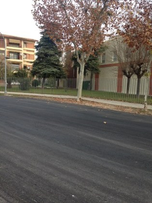 Mejora del firme en la calle que da acceso a la Estación de Autobuses de Andújar.