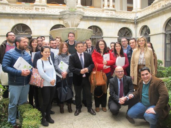 Ayudas para jóvenes universitarios