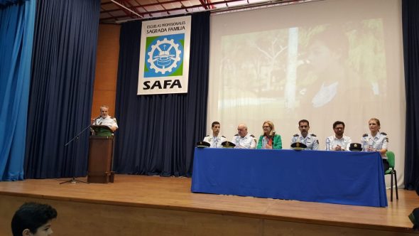 carné de Ciberexperto a alumnos de Andújar