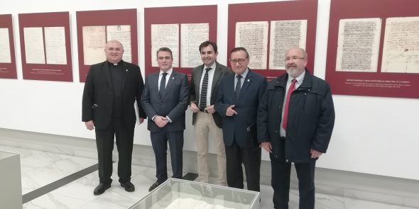 exposición virgen cabeza