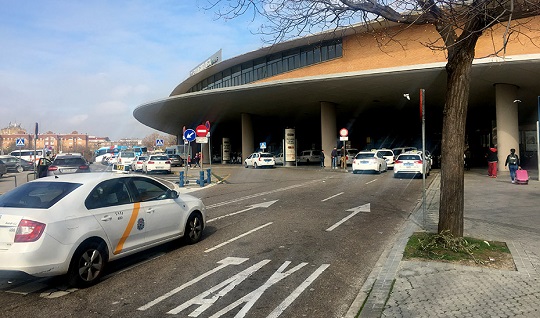 La facturación del taxi en Andalucía durante el estado de alarma ha bajado de media un 85%.