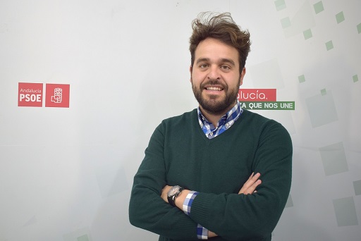 Juan Francisco Serrano destaca que trabajadores temporales y empleadas del hogar pueden solicitar ya prestaciones extraordinarias.