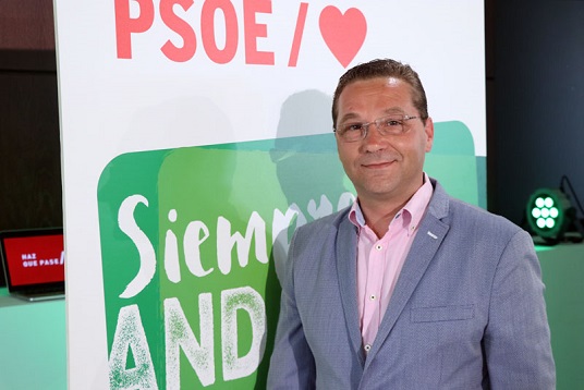 Indignación en Andújar por el recorte de la Junta de 1,2 millones de euros en empleo.