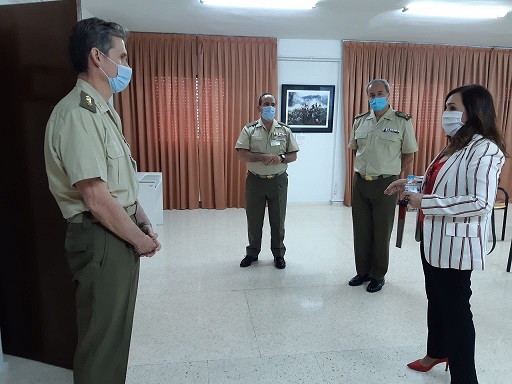 La subdelegada del Gobierno agradece la labor impagable de las Fuerzas Armadas para hacer frente a la emergencia de la Covid-19.