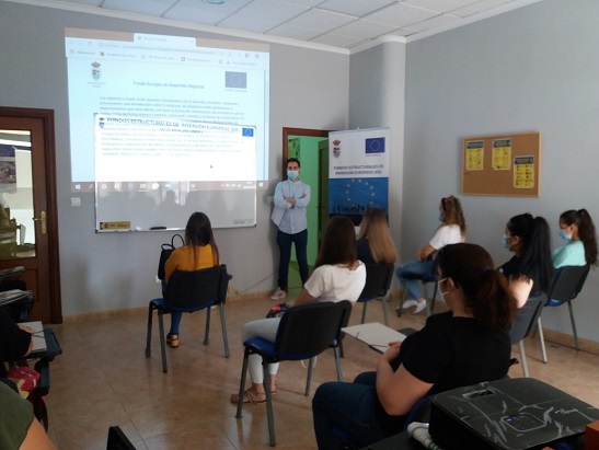 El Ayuntamiento de Andújar reactiva la formación para el impulso de la integración sociolaboral promovido a través de la estrategia DUSI.