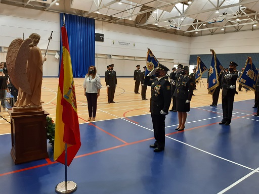 La subdelegada agradece a la Policía su comportamiento ejemplar “antes, durante y después de la pandemia”.