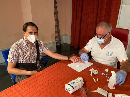 Educación realiza test Covid a los docentes que participan en las pruebas de Selectividad.