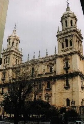 La Consejería de Cultura da luz verde a la obra de emergencia en la cubierta de la Catedral de Jaén.