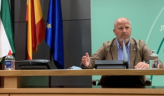 Educación resuelve las más de 300 dudas elevadas por la comunidad educativa ante el próximo curso.