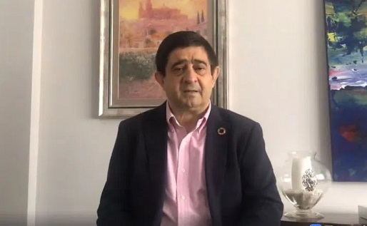 Reyes pide al presidente de la Junta un protocolo específico para garantizar la seguridad sanitaria en la campaña oleícola.