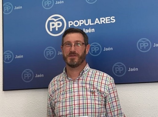 El PP de Jaén denuncia el abandono de las políticas de juventud por parte de Reyes que son “nuevamente para hacerse la foto, pero sin medidas que verdaderamente ayuden a nuestros jóvenes”.