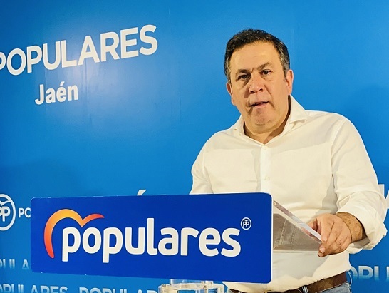 El PP de Jaén destaca el “esfuerzo” del gobierno de Juanma Moreno para que los ayuntamientos puedan seguir atendiendo a los más vulnerables.