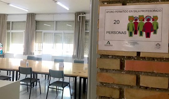 Mañana comienzan las clases 944.500 estudiantes de Secundaria, Bachillerato, FP, Adultos y Artísticas.