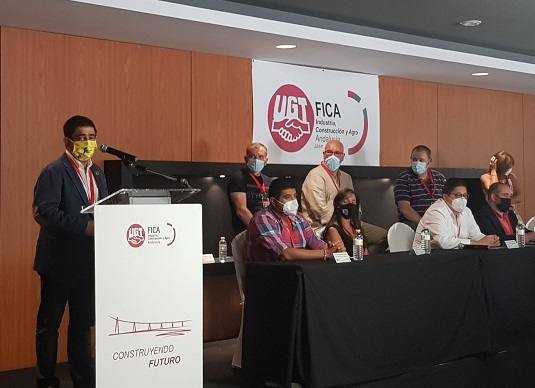 Reyes recalca en el Congreso de UGT-Fica Jaén que “la pandemia no se puede usar para dar pasos atrás en derechos”.