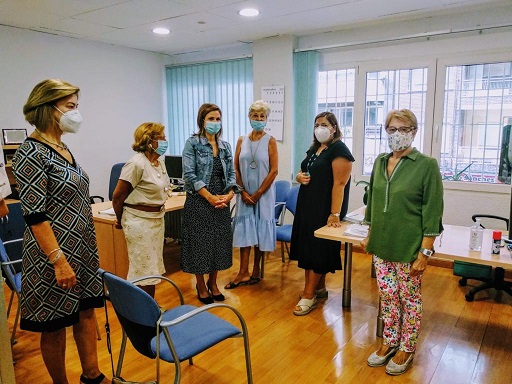 La Consejería de Salud impulsa las oficinas municipales de atención a los consumidores.