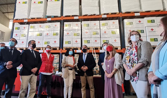 Convenio de colaboración de la Junta y Cruz Roja para ampliar y mejorar la respuesta en emergencias.