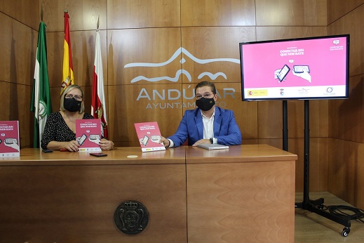 El Ayuntamiento de Andújar pone en marcha la Guía Didáctica “Conectar sin que nos raye”.