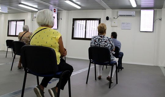 Los hospitales andaluces instalan un nuevo sistema de gestión electrónica de colas.