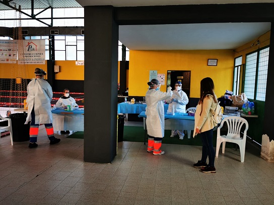 Salud cita a 2.119 vecinos de Mancha Real, Villacarrillo, La Carolina y Bailén para cribados con test.