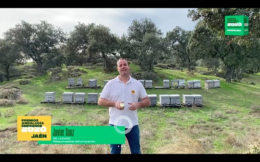 La empresa iliturgitana Miel de Lázaro, reconocida por el público en los Premios Andalucía Emprende.