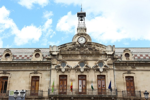 Diputación incrementa un 6% su aportación para que los ayuntamientos programen actividades culturales.