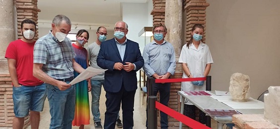 La Consejería de Cultura remodela el Museo Arqueológico de Linares para ampliar su exposición.