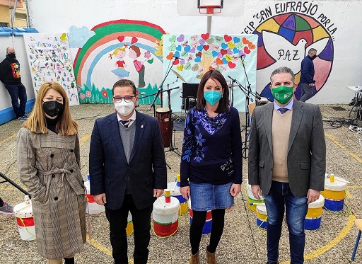 Sutil ensalza el proyecto didáctico basado en la música y el flamenco del CEIP San Eufrasio de Andújar.