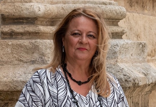 Hidalgo invita a Ferriz a que reclame al gobierno de España un incremento del número de vacunas que envía a Jaén para así poder aumentar el ritmo de vacunación.