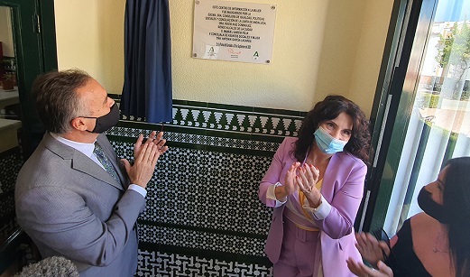 El IAM incrementa en un 6% las ayudas a ayuntamientos para la atención a las mujeres.