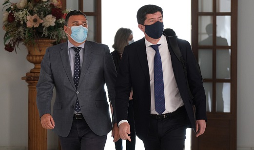 Juan Marín anuncia 15 millones en ayudas directas frente al Covid para el 90% de los municipios.