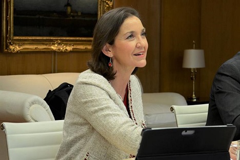 Reyes Maroto presenta Reactivatur, una web de acceso a las ayudas disponibles para el sector turístico.