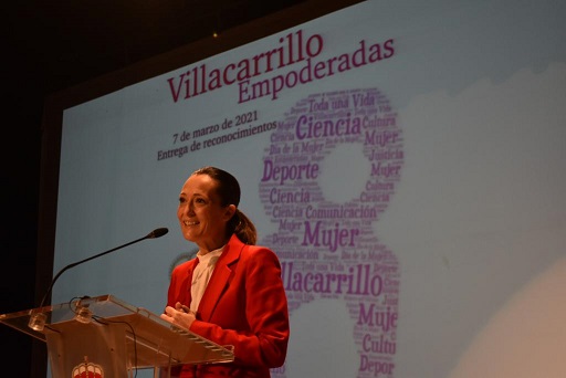 Maribel Lozano resalta el trabajo de la Junta para que la recuperación económica y social tras la pandemia esté sustentada en base a la igualdad.