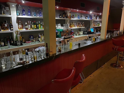 Desalojada una fiesta ilegal en Jaén con 82 personas.