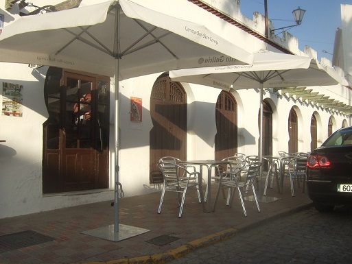 Empleo ha destinado 1,8 millones a 1.486 ayudas directas a la hostelería en la provincia de Jaén.