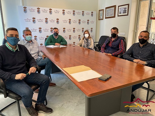 El alcalde traslada el apoyo y defensa del Ayuntamiento de Andújar al proyecto de edificación de una nueva comisaría de Policía Nacional.