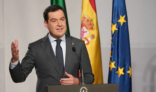 Moreno anuncia un paquete de medidas fiscales para fijar la población en la Andalucía vaciada y en los municipios de menos de 3.000 habitantes.